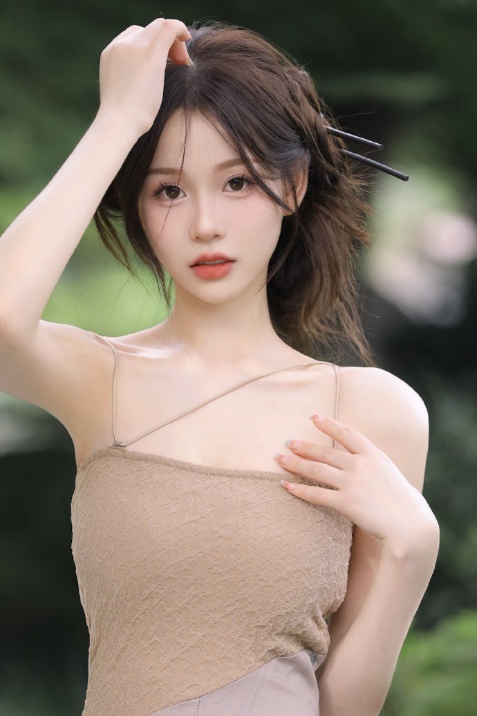 全端色调下的黑色幽默